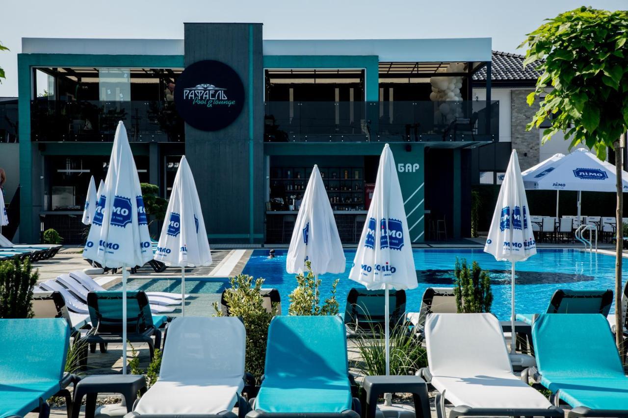 Hotel Rafael Готель Рафаель Zubra Exterior photo