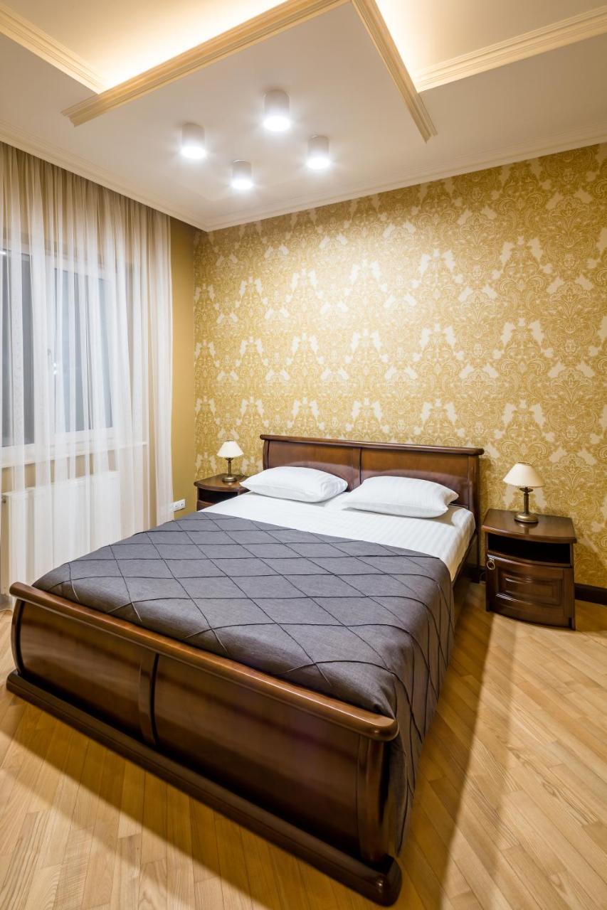 Hotel Rafael Готель Рафаель Zubra Exterior photo